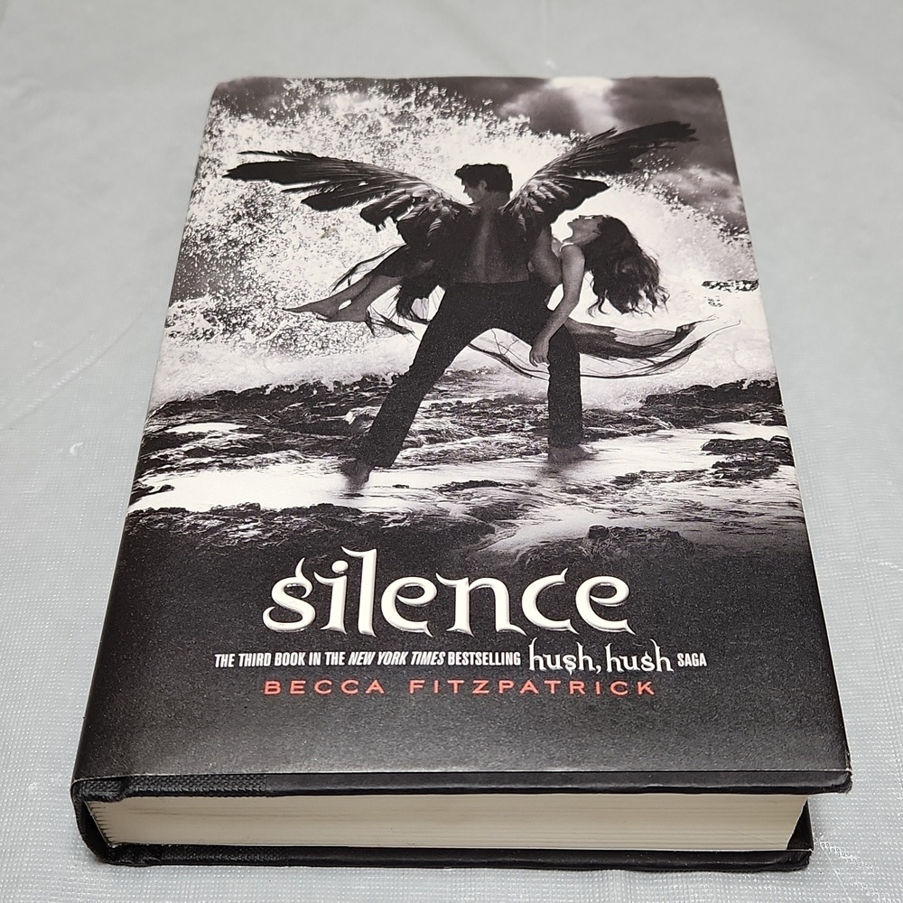 Becca Fitzpatrick, Silence